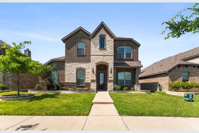 499 Washington Avenue, Waxahachie, TX 75165 - Photo 1