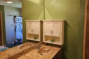 609 Betsy Ross Dr, Arlington, TX 76002 - Photo 26