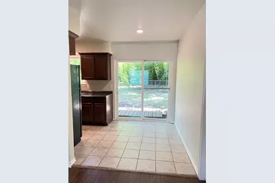 114 Southmanor Court, Sanger, TX 76266 - Photo 4