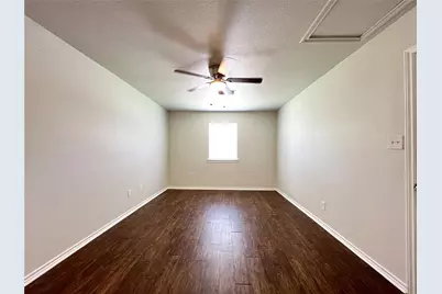 114 Southmanor Court, Sanger, TX 76266 - Photo 6