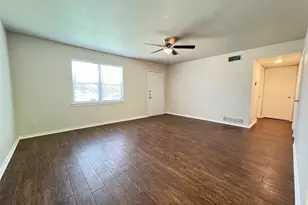 114 Southmanor Ct, Sanger, TX 76266 - Photo 2