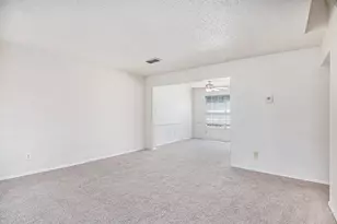 8201 Cloverglen Ln, Fort Worth, TX 76123 - Photo 4