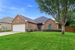 1140 Whispering Trail Cir, Lewisville, TX 75067 - Photo 26