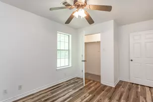 110 Pecan St, Whitesboro, TX 76273 - Photo 24
