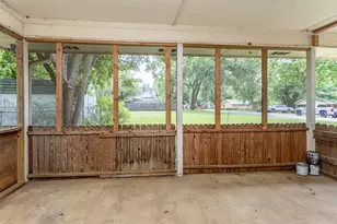 110 Pecan St, Whitesboro, TX 76273 - Photo 20