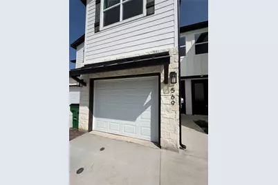 569 Galt, Stephenville, TX 76401 - Photo 2