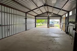306 Oak St, Nocona, TX 76255 - Photo 20