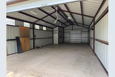 306 Oak Street, Nocona, TX 76255 - Photo 16