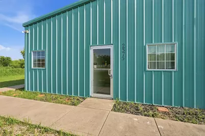 2375 Sunrise Bay Court, Granbury, TX 76048 - Photo 6