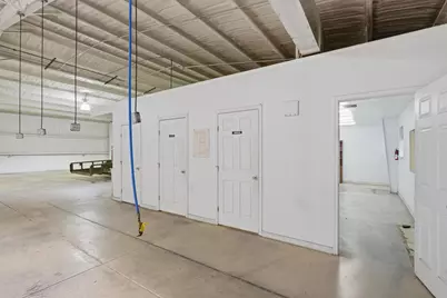 2375 Sunrise Bay Court, Granbury, TX 76048 - Photo 28