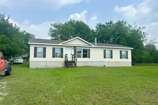 407 S Herman St, Mexia, TX 76667 - Photo 1