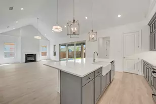 3008 Sandy Spgs Dr, Arlington, TX 76017 - Photo 14
