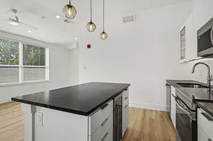 2217 N Fitzhugh Ave, Dallas, TX 75204 - Photo 12