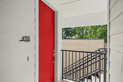 2217 N Fitzhugh Avenue #301, Dallas, TX 75204 - Photo 4