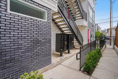 2217 N Fitzhugh Avenue #301, Dallas, TX 75204 - Photo 40