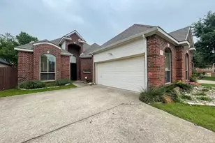 408 Hideaway Ct, Euless, TX 76039 - Photo 2