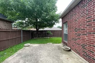 408 Hideaway Ct, Euless, TX 76039 - Photo 26