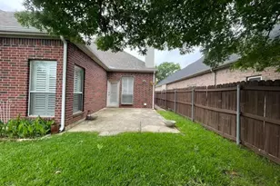 408 Hideaway Ct, Euless, TX 76039 - Photo 28