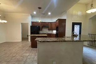 408 Hideaway Ct, Euless, TX 76039 - Photo 6