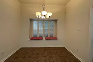 408 Hideaway Ct, Euless, TX 76039 - Photo 8