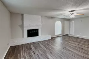 117 Cooper St, Cedar Hill, TX 75104 - Photo 4
