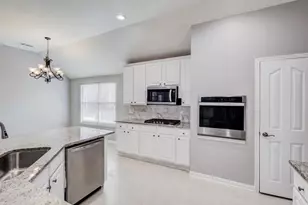 7616 Belcrest Dr, Frisco, TX 75034 - Photo 6