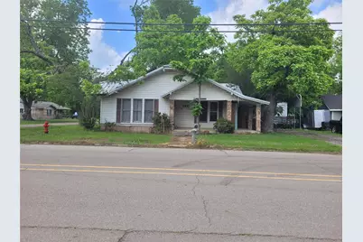 384 Monroe, Deport, TX 75435 - Photo 1