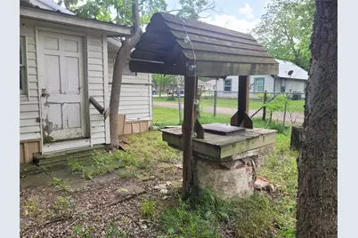 384 Monroe, Deport, TX 75435 - Photo 10