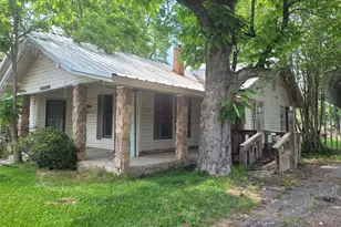 384 Monroe, Deport, TX 75435 - Photo 36
