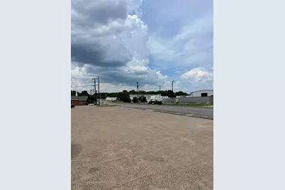 517 N 9th Street, Midlothian, TX 76065 - Photo 2