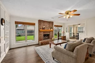 2516 Willowdale Dr, Carrollton, TX 75006 - Photo 10