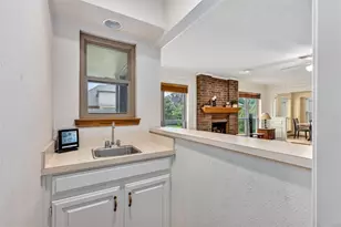 2516 Willowdale Dr, Carrollton, TX 75006 - Photo 12
