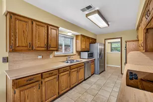 2516 Willowdale Dr, Carrollton, TX 75006 - Photo 16
