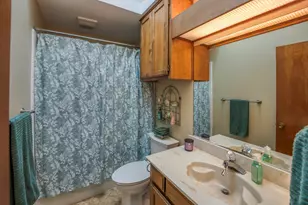 740 Montvale Dr, Mansfield, TX 76063 - Photo 16