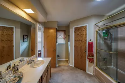 740 Montvale Drive, Mansfield, TX 76063 - Photo 12