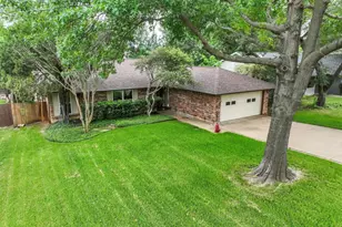 740 Montvale Dr, Mansfield, TX 76063 - Photo 1