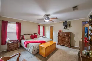 740 Montvale Dr, Mansfield, TX 76063 - Photo 10