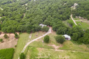 228 Slayden Dr, Sunset, TX 76270 - Photo 22