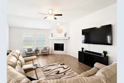 712 Presidio Street, Aubrey, TX 76227 - Photo 8