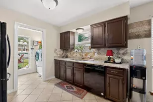 1021 Holland Dr, Garland, TX 75040 - Photo 18