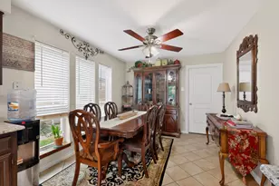 1021 Holland Dr, Garland, TX 75040 - Photo 4