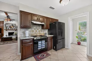 1021 Holland Dr, Garland, TX 75040 - Photo 20