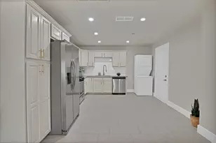 2815 W 8th St, Dallas, TX 75211 - Photo 16