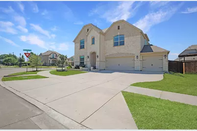 7597 Sanctuary Drive, Frisco, TX 75033 - Photo 2