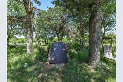 5444 Wellservice Road, Bowie, TX 76230 - Photo 32