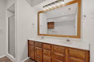 3725 Northridge Dr, Irving, TX 75038 - Photo 22