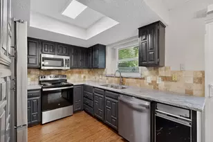 3725 Northridge Dr, Irving, TX 75038 - Photo 14