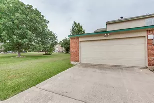 3608 Clubview Dr, Garland, TX 75044 - Photo 12