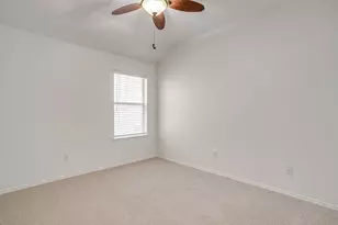 15712 Landing Creek Ln, Fort Worth, TX 76262 - Photo 18