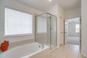 15712 Landing Creek Ln, Fort Worth, TX 76262 - Photo 16
